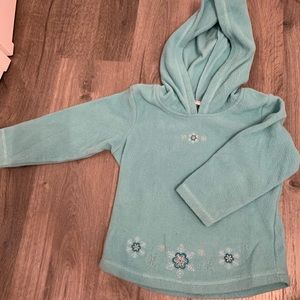 Blue comfy sweater size 3T